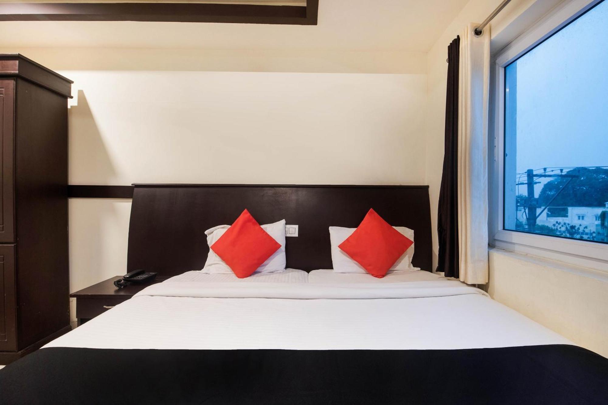 Capital O Alfa Hotell Vijayawāda Eksteriør bilde
